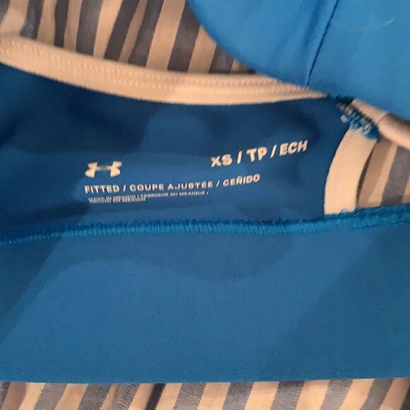 Under Armour sports bra - Picture 3 of 3